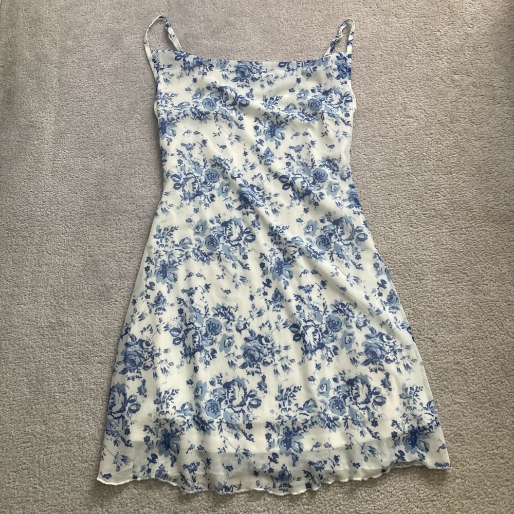 SHEIN Blue and White Floral Mini Dress
